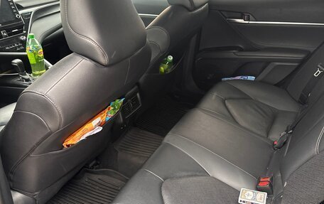 Toyota Camry, 2021 год, 2 950 000 рублей, 5 фотография