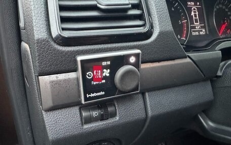 Volkswagen Amarok I рестайлинг, 2019 год, 3 000 000 рублей, 13 фотография