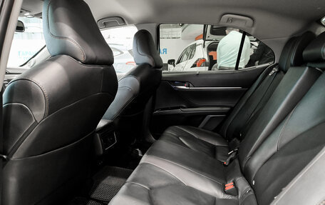 Toyota Camry, 2020 год, 3 050 000 рублей, 15 фотография