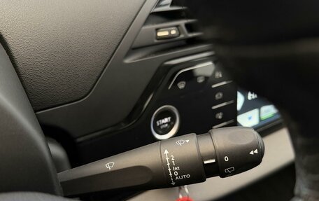 Citroen C4 Picasso II рестайлинг, 2014 год, 990 000 рублей, 27 фотография