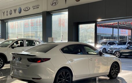 Mazda 3, 2022 год, 1 844 000 рублей, 15 фотография