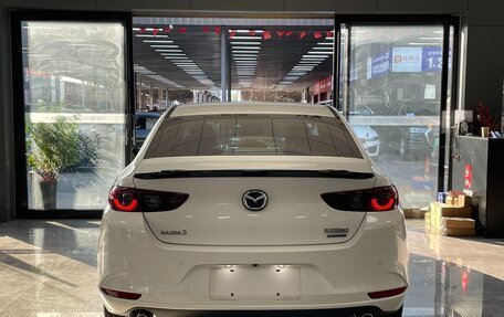 Mazda 3, 2022 год, 1 844 000 рублей, 14 фотография