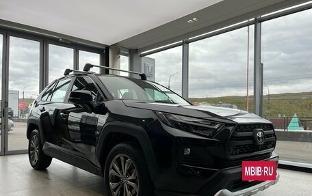 Toyota RAV4, 2025 год, 4 499 000 рублей, 3 фотография