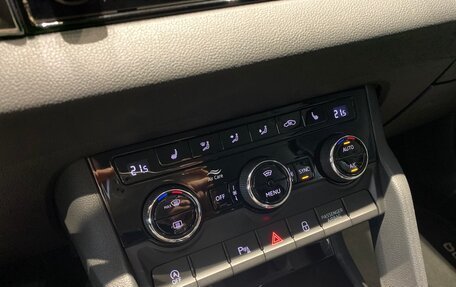 Skoda Karoq I, 2021 год, 1 899 000 рублей, 11 фотография