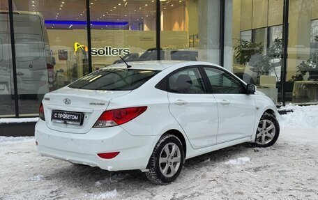 Hyundai Solaris II рестайлинг, 2013 год, 800 000 рублей, 8 фотография
