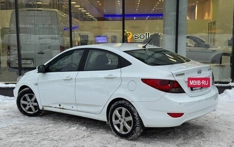 Hyundai Solaris II рестайлинг, 2013 год, 800 000 рублей, 6 фотография