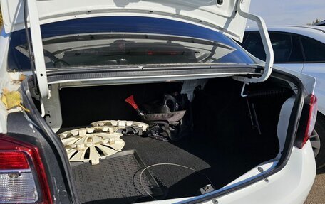 Renault Logan II, 2020 год, 790 000 рублей, 15 фотография