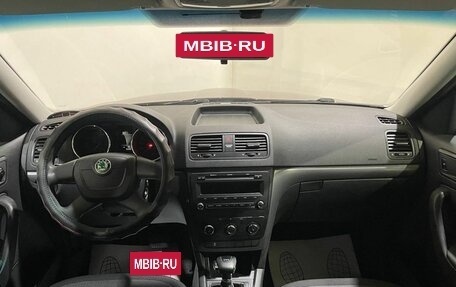 Skoda Yeti I рестайлинг, 2011 год, 700 000 рублей, 24 фотография