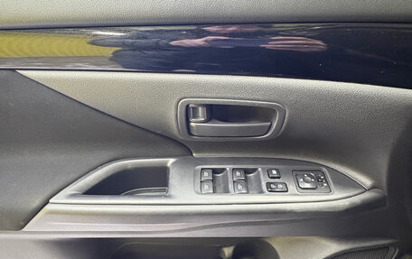 Mitsubishi Outlander III рестайлинг 3, 2020 год, 2 249 000 рублей, 13 фотография