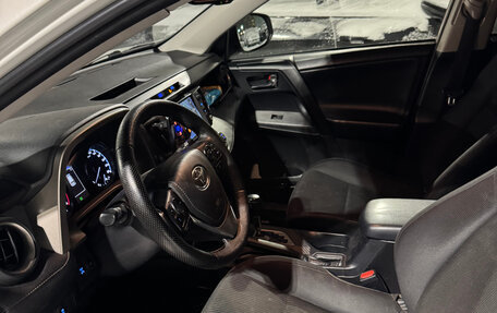 Toyota RAV4, 2013 год, 1 800 000 рублей, 11 фотография