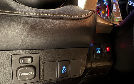 Toyota RAV4, 2013 год, 1 800 000 рублей, 12 фотография