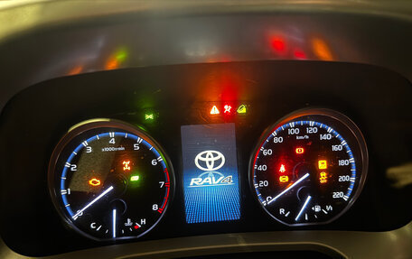 Toyota RAV4, 2013 год, 1 800 000 рублей, 16 фотография