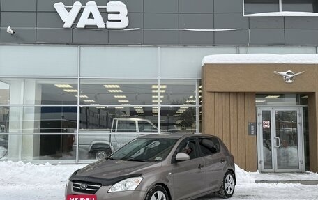 KIA cee'd I рестайлинг, 2009 год, 550 000 рублей, 2 фотография