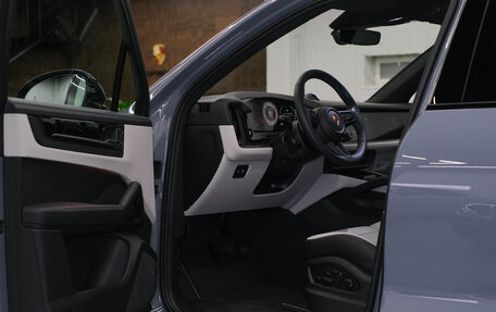 Porsche Cayenne III, 2025 год, 19 190 000 рублей, 13 фотография
