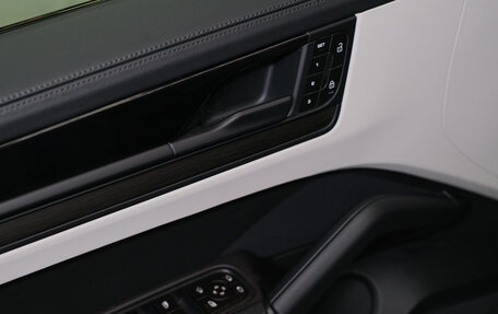 Porsche Cayenne III, 2025 год, 19 190 000 рублей, 17 фотография