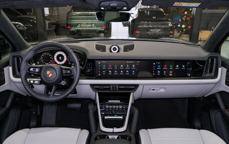 Porsche Cayenne III, 2025 год, 19 190 000 рублей, 14 фотография