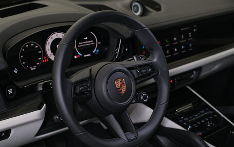 Porsche Cayenne III, 2025 год, 19 190 000 рублей, 19 фотография