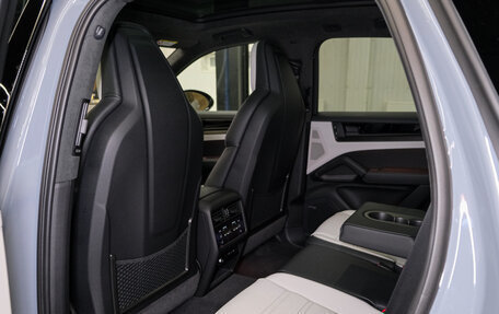 Porsche Cayenne III, 2025 год, 19 190 000 рублей, 30 фотография