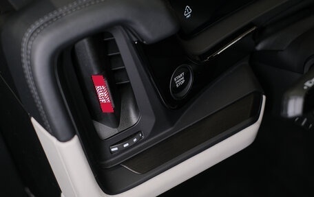 Porsche Cayenne III, 2025 год, 19 190 000 рублей, 20 фотография