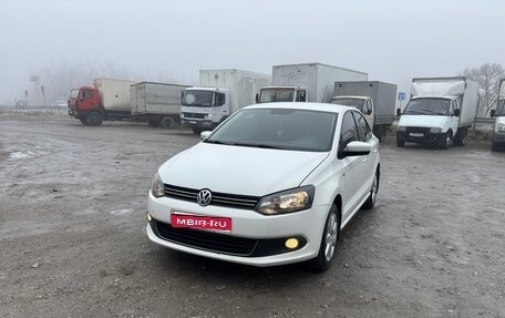 Volkswagen Polo VI (EU Market), 2012 год, 740 000 рублей, 1 фотография