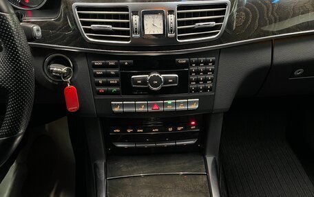 Mercedes-Benz E-Класс, 2013 год, 2 550 000 рублей, 14 фотография