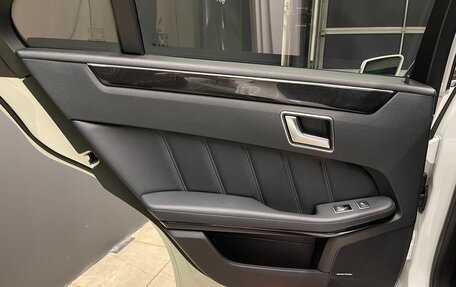 Mercedes-Benz E-Класс, 2013 год, 2 550 000 рублей, 18 фотография