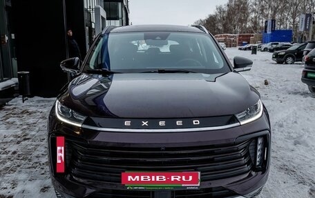 CheryExeed TXL, 2023 год, 2 395 000 рублей, 8 фотография