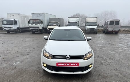 Volkswagen Polo VI (EU Market), 2012 год, 740 000 рублей, 3 фотография