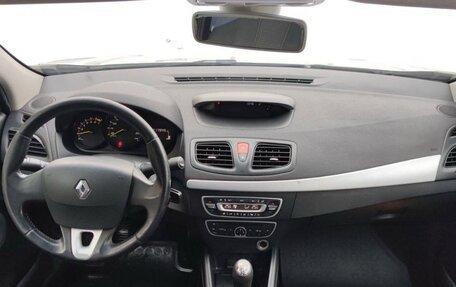 Renault Fluence I, 2011 год, 600 000 рублей, 15 фотография