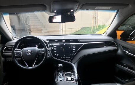 Toyota Camry, 2020 год, 3 000 000 рублей, 5 фотография