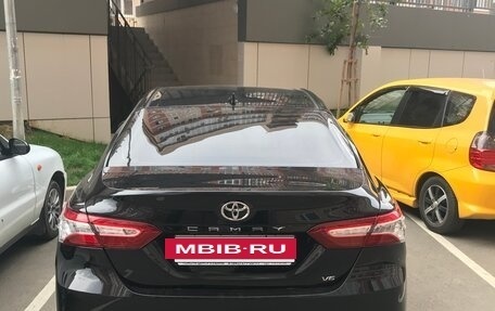 Toyota Camry, 2020 год, 3 000 000 рублей, 4 фотография