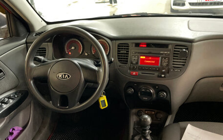 KIA Rio II, 2011 год, 530 000 рублей, 6 фотография