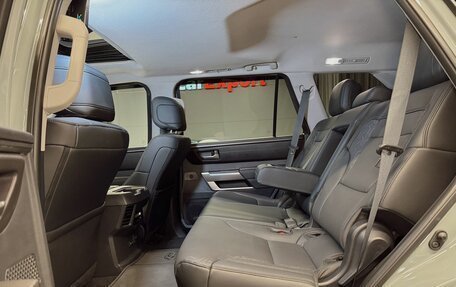 Toyota Sequoia, 2023 год, 15 500 000 рублей, 30 фотография