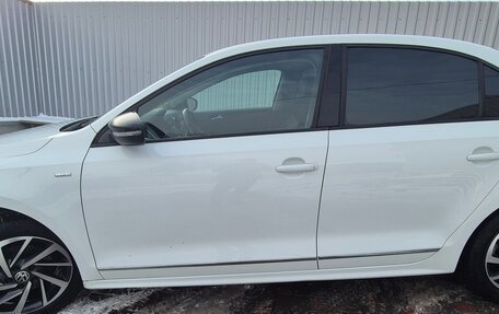 Volkswagen Jetta VI, 2017 год, 1 530 000 рублей, 10 фотография