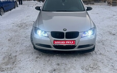 BMW 3 серия, 2005 год, 800 000 рублей, 1 фотография