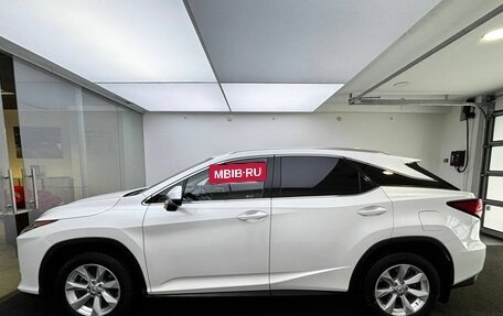 Lexus RX IV рестайлинг, 2016 год, 3 679 000 рублей, 8 фотография