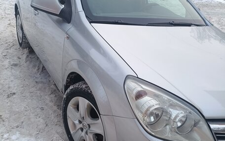 Opel Astra H, 2013 год, 800 000 рублей, 2 фотография