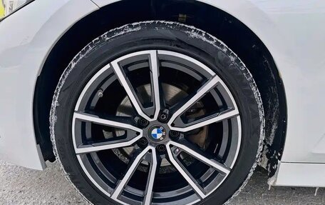 BMW 3 серия, 2023 год, 3 500 000 рублей, 14 фотография