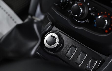 Renault Duster I рестайлинг, 2018 год, 1 099 000 рублей, 8 фотография