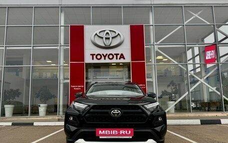 Toyota RAV4, 2025 год, 4 600 000 рублей, 2 фотография