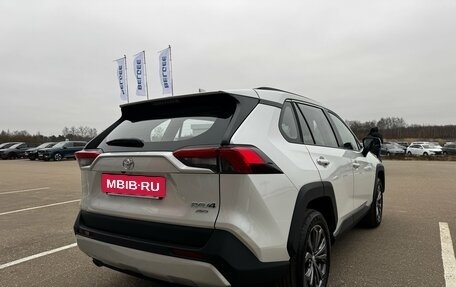 Toyota RAV4, 2025 год, 4 600 000 рублей, 8 фотография