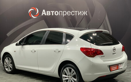 Opel Astra J, 2011 год, 555 000 рублей, 8 фотография