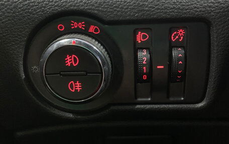 Opel Astra J, 2011 год, 555 000 рублей, 10 фотография