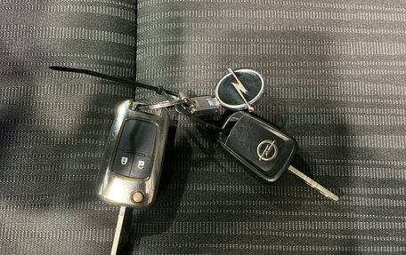 Opel Astra J, 2011 год, 555 000 рублей, 16 фотография