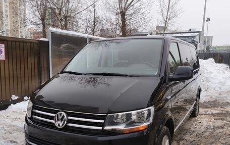 Volkswagen Caravelle T6 рестайлинг, 2017 год, 3 780 000 рублей, 3 фотография