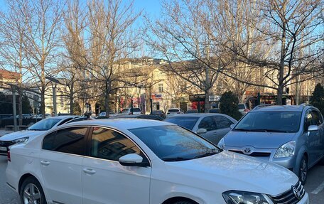 Volkswagen Passat B7, 2014 год, 990 000 рублей, 2 фотография