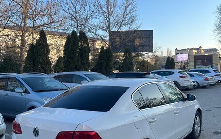 Volkswagen Passat B7, 2014 год, 990 000 рублей, 3 фотография