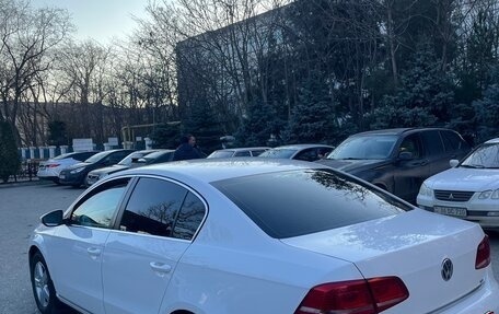 Volkswagen Passat B7, 2014 год, 990 000 рублей, 5 фотография