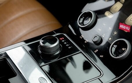 Land Rover Range Rover Velar I, 2019 год, 4 000 000 рублей, 27 фотография