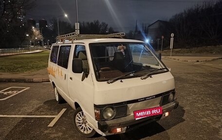 Nissan Vanette II, 1985 год, 200 000 рублей, 1 фотография